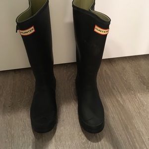Hunter rain boots black